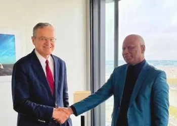 Coopération : le Président de la HAC Guinée reçu par son homologue de l’ARCOM France