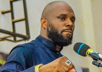Kémi Séba est libre, « ceux qui veulent nous éteindre devront encore attendre » (X)