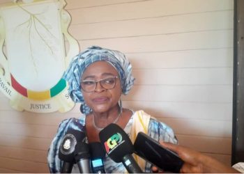 Madame Morel Marguerite, mécanicienne, exhorte les jeunes filles à « s&rsquo;intéresser à l&rsquo;enseignement technique »