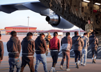 Migrants irréguliers aux États-Unis : la Guinée dans le Top 10 des plus grands ressortissants à expulser