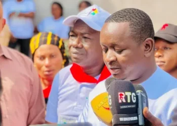 Cité Niger de Faranah : le ministre Moussa Moïse salue la concrétisation de la volonté politique du GAL Mamadi Doumbouya