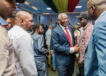 Un an à la Primature : bilan et perspectives du Premier ministre Amadou Oury Bah