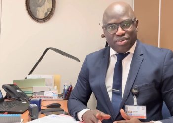 Suspension des partis politiques en Guinée : « c&rsquo;est mépriser la voix de plus de la moitié des Guinéens », selon le docteur Aboubacar Traoré