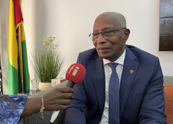 Candidature de Mamadi Doumbouya : Bah Oury déclare sur Rfi, « les dispositions constitutionnelles proposées à la population le 21 septembre n’interdisent pas »