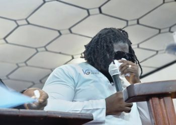 Singleton se défend à la barre : « j’étais paniqué, je tremblais. Je ne l’ai pas fait exprès »