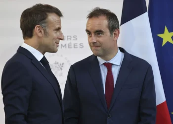 Sébastien Lecornu, « j’ai accepté à la demande du Président de la République de mener d’ultimes discussions avec les forces politiques »