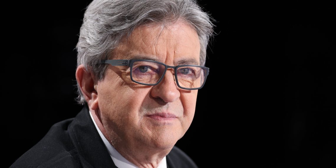 Affaire Vénézuéla : Jean-Luc Mélenchon affirme que l&rsquo;intervention contre le président Maduro est motivée par le pétrole