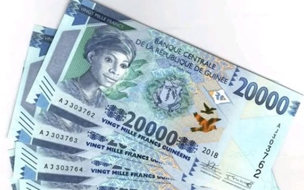 Crise de liquidités persistante, alors que la Guinée devrait enregistrer une croissance économique moyenne de 10 % entre 2026-2027