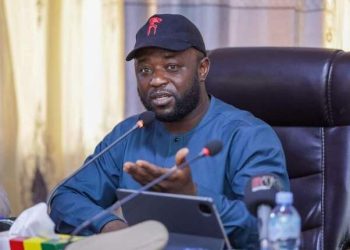 Guinée : plus de 600 fonctionnaires « fictifs » suspendus dans une opération d’assainissement…