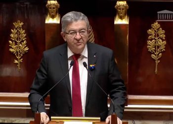 Abrogation du Code noir : Jean-Luc Mélenchon salue un vote « en hommage à la mémoire des esclaves »