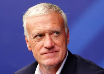 Décès de la mère de Didier Deschamps : « Toutes nos pensées vont à notre coach. Vous n&rsquo;êtes pas seuls », réagit Kylian Mbappé