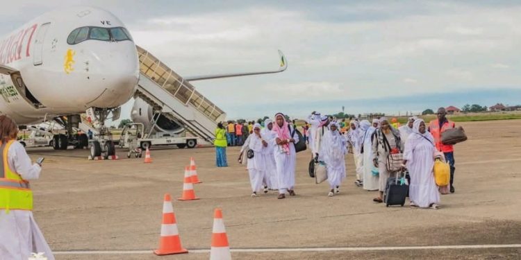 Bamako : Un avion de remplacement affrété pour ramener les pèlerins guinéens à Conakry