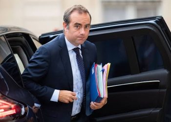 France : les élèves de seconde bénéficieront d’un enseignement dédié à l’IA dès la rentrée 2027 (Sébastien Lecornu)
