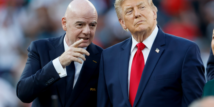 FIFA : Gianni Infantino visé par une enquête parlementaire aux États-Unis sur ses liens avec Donald Trump
